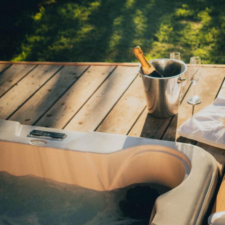 Chalet Astra, Whirlpool & Sauna - Superior Chalet - 23