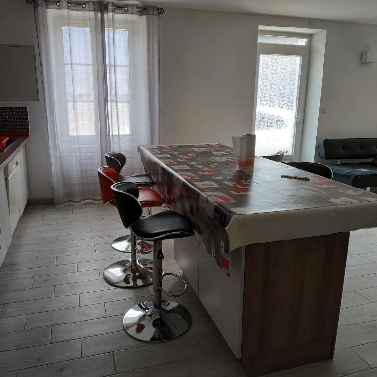 Maison Noyarey - Maison 3 Chambres - 3