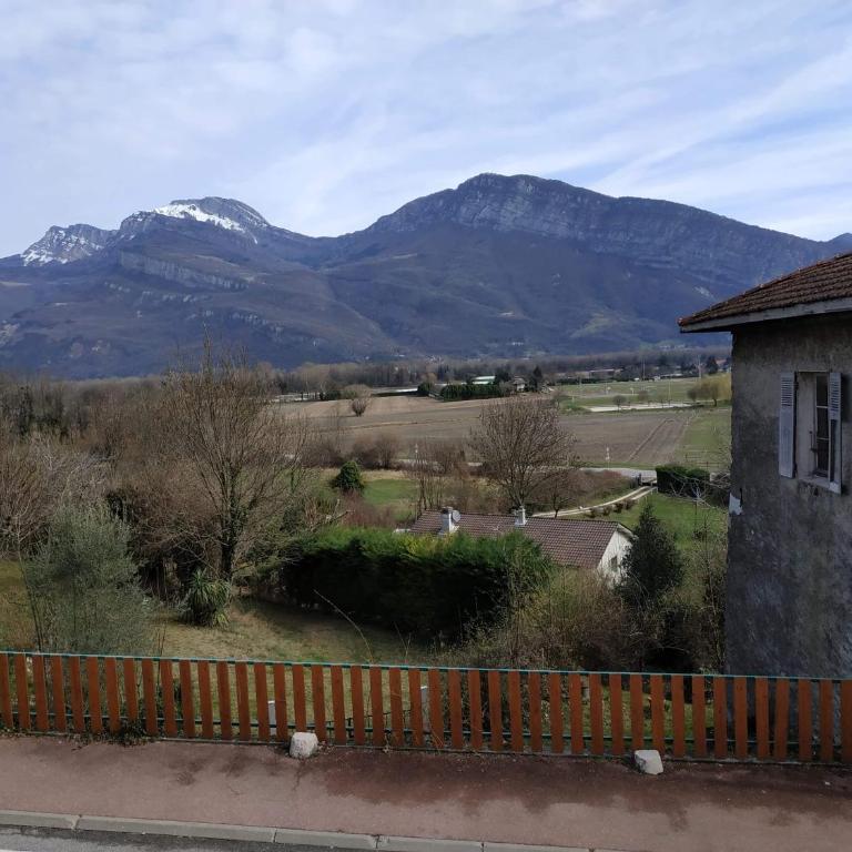 Maison Noyarey - Maison 3 Chambres - 5