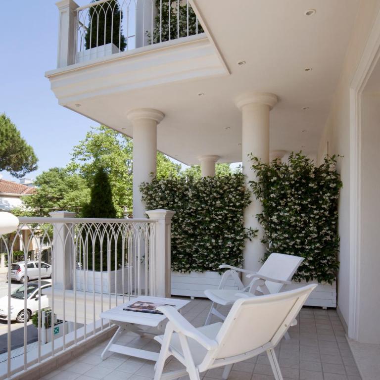 Hotel Gala - Superior Double or Twin Room - 6
