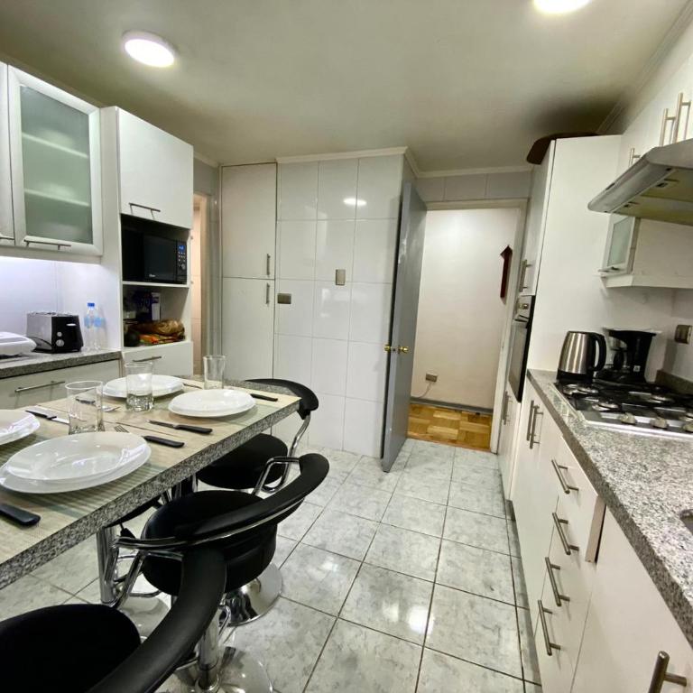 Bien equipado, strip center, Metro C Colón - Apartamento de 1 dormitorio - 7