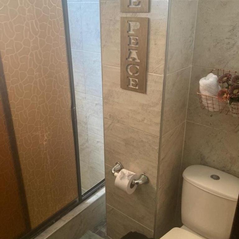 Habitación en apartamento compartido al frente del cc Unico - Habitación Doble con baño privado - 8