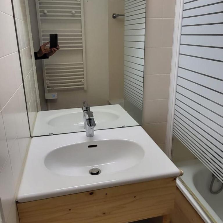 Appart 4 pers pied des pistes- l'Ecrin-les BERGERS- Chez Lexy - One-Bedroom Apartment - 6
