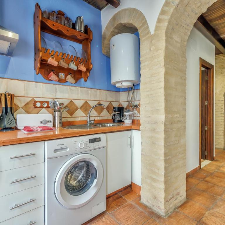 El Capricho de 1849 & Parking - One-Bedroom Apartment - 4
