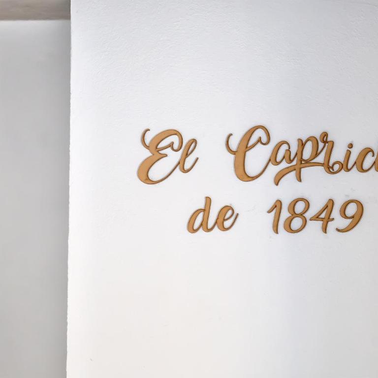 El Capricho de 1849 & Parking - One-Bedroom Apartment - 43
