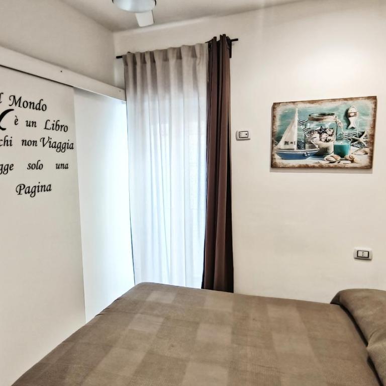 Antoinette Maison - Two-Bedroom Apartment - 5