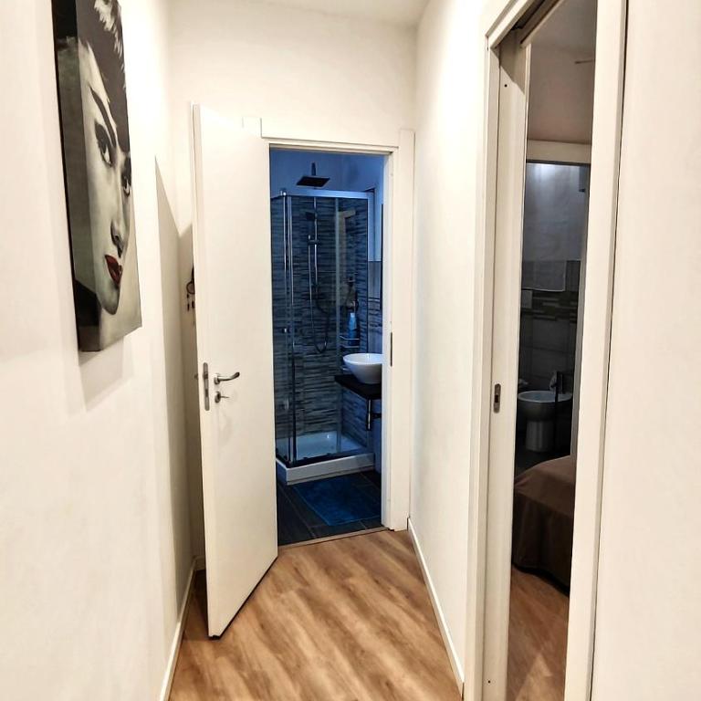 Antoinette Maison - Two-Bedroom Apartment - 18