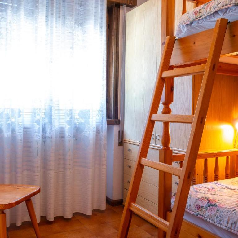Appartamenti Des Alpes - Apartment mit 2 Schlafzimmern und Balkon - 21