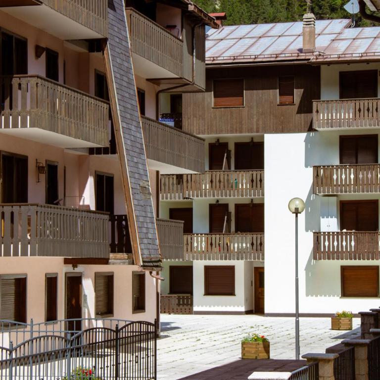 Appartamenti Des Alpes - Apartment mit 2 Schlafzimmern und Balkon - 40