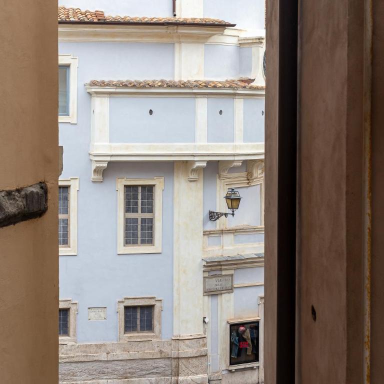 iFlat Pantheon Elegant 3-bedroom Apartment - Three-Bedroom Apartment - 25