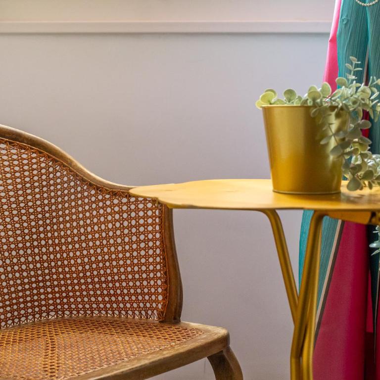 iFlat Pantheon Elegant 3-bedroom Apartment - Three-Bedroom Apartment - 51