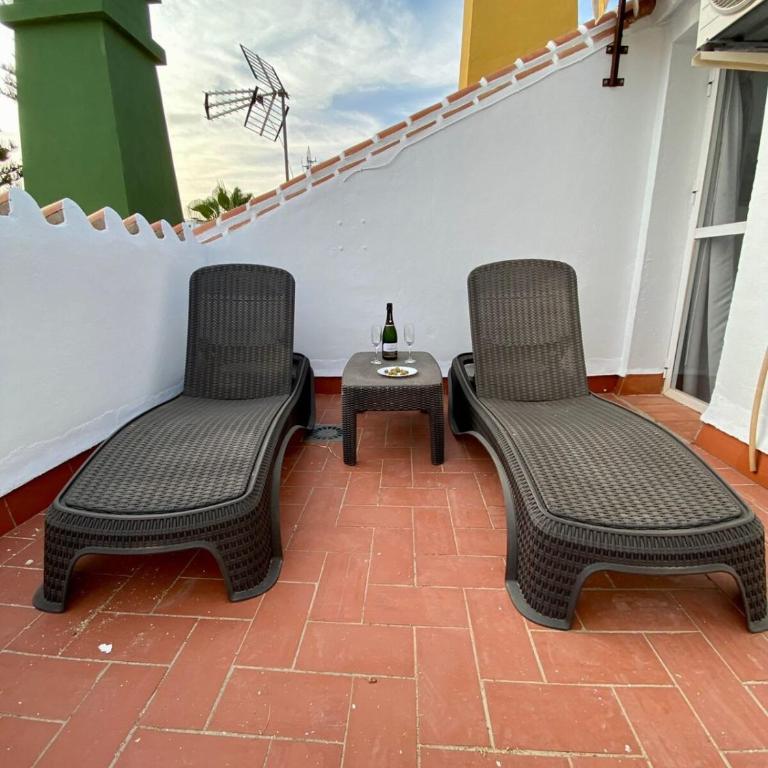 Apartamento con piscina en Las Rosas de Capistrano - Casa - 2