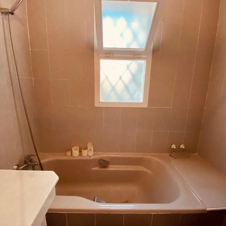 Apartamento con piscina en Las Rosas de Capistrano - Casa - 23