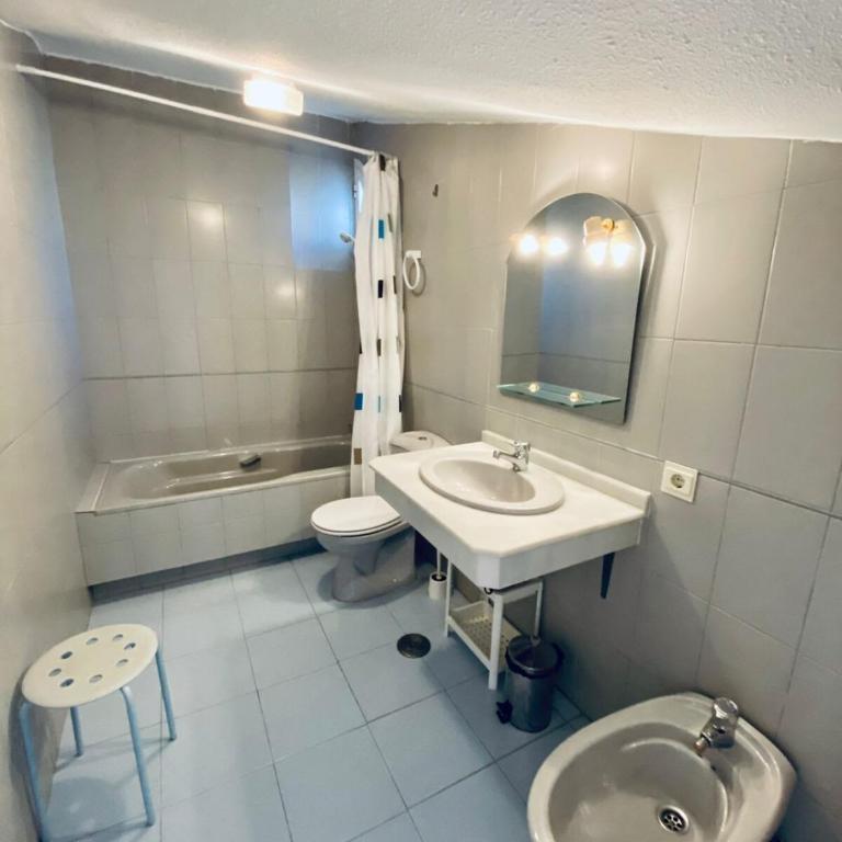 Apartamento con piscina en Las Rosas de Capistrano - Casa - 24