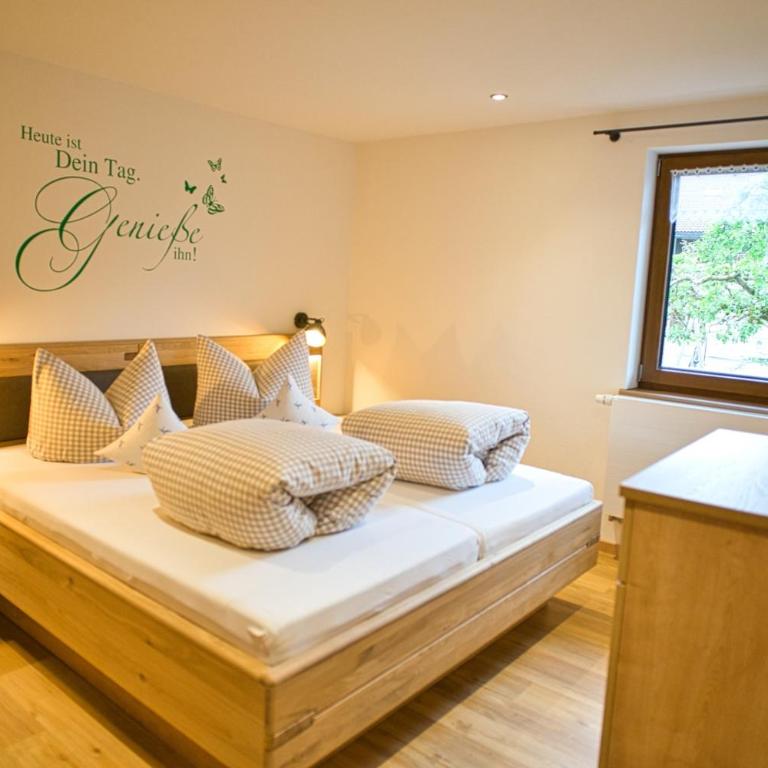 Gästehaus Neidhart - Apartment mit 1 Schlafzimmer - 2