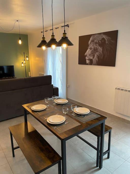 Appartement Spacieux - Béziers - 4p - Centre - Clim - Appartement 1 Chambre - 15