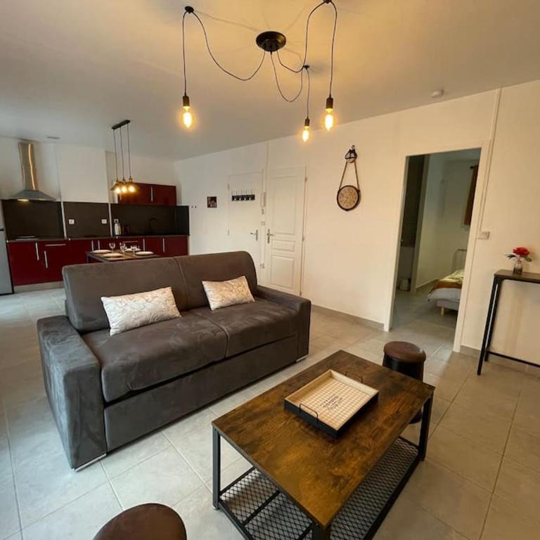 Appartement Spacieux - Béziers - 4p - Centre - Clim - Appartement 1 Chambre - 31
