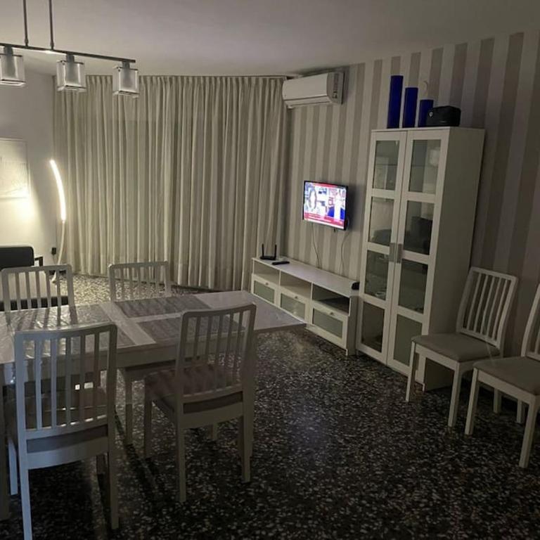 Apartamento deluxe 7pax - Cap Salou - Two-Bedroom Apartment - 12
