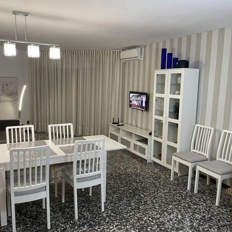 Apartamento deluxe 7pax - Cap Salou - Two-Bedroom Apartment - 14