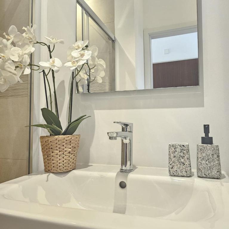 Crystal Luxury Holidays, El Palm Mar in Tenerife South - Apartamento de 1 dormitorio - 47