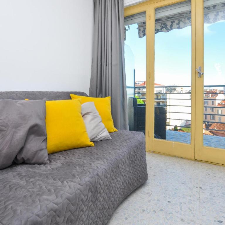 Awesome Apartment In Cannes With Wifi - Appartement - 5