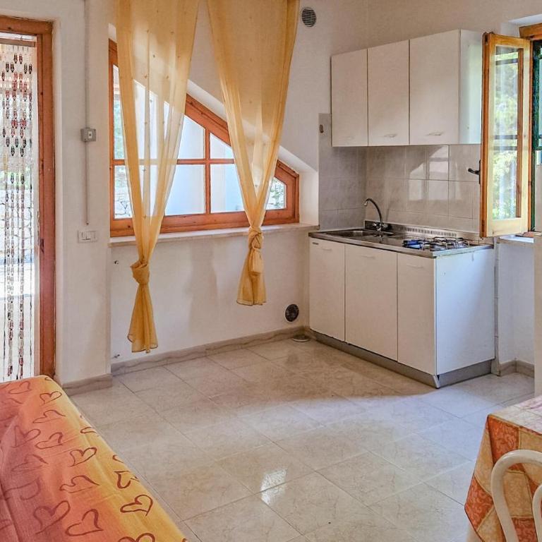 1 Bedroom Nice Home In Vieste - Casa Vacanze con 1 Camera da Letto - 1