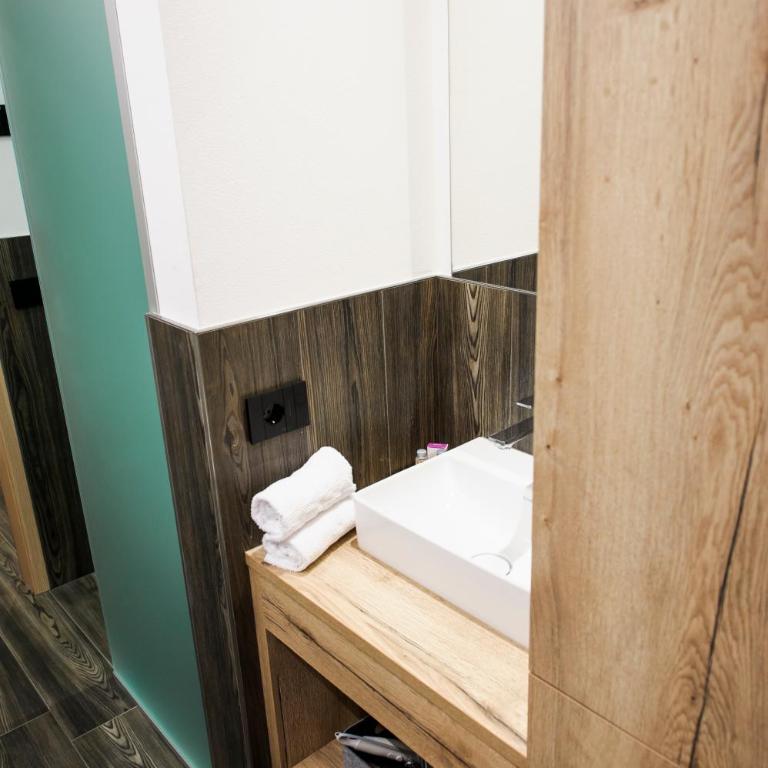 Gin Luxury Apartments City Centre - Appartamento con 2 Camere da Letto - 43
