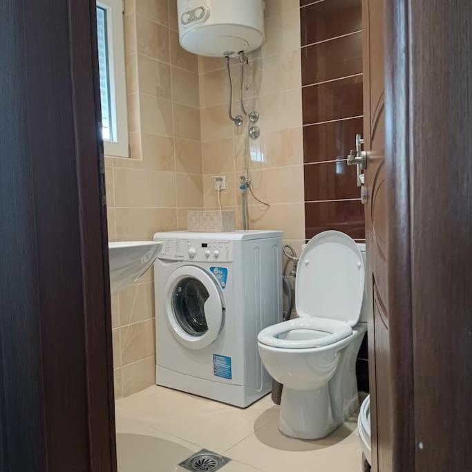 Beautiful Seaview Spacious Two Bedroom Flat - Apartman sa 1 Spavaćom Sobom - 11
