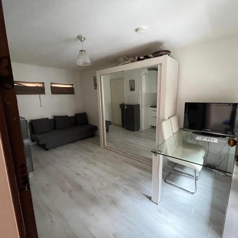 Magnifique studio proche Cathédrale - Apartamento Estudio - 10
