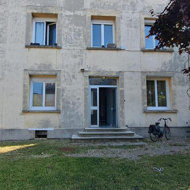 Le Nid Secret avec Parking privé gratuit à 5 min à pied de la plage - Appartement 1 Chambre - 24
