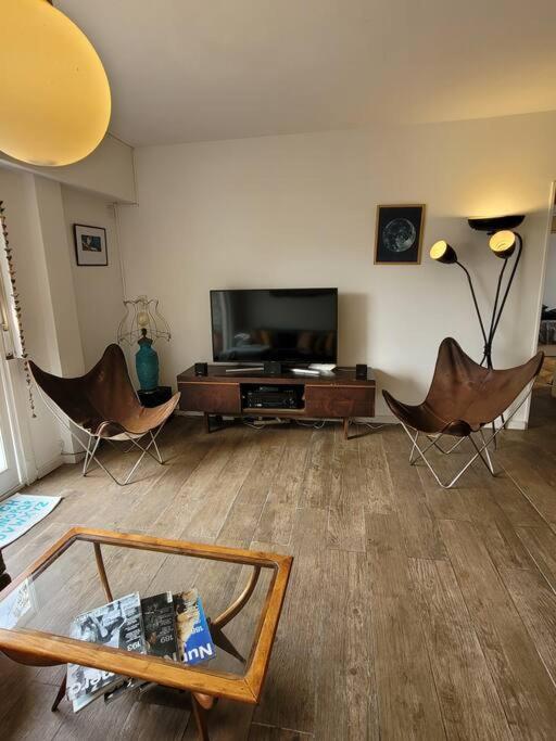 Fantastico dpto 4 personas Terraza Lavarropas 300mts Subte B Corrientes - Two-Bedroom Apartment - 21