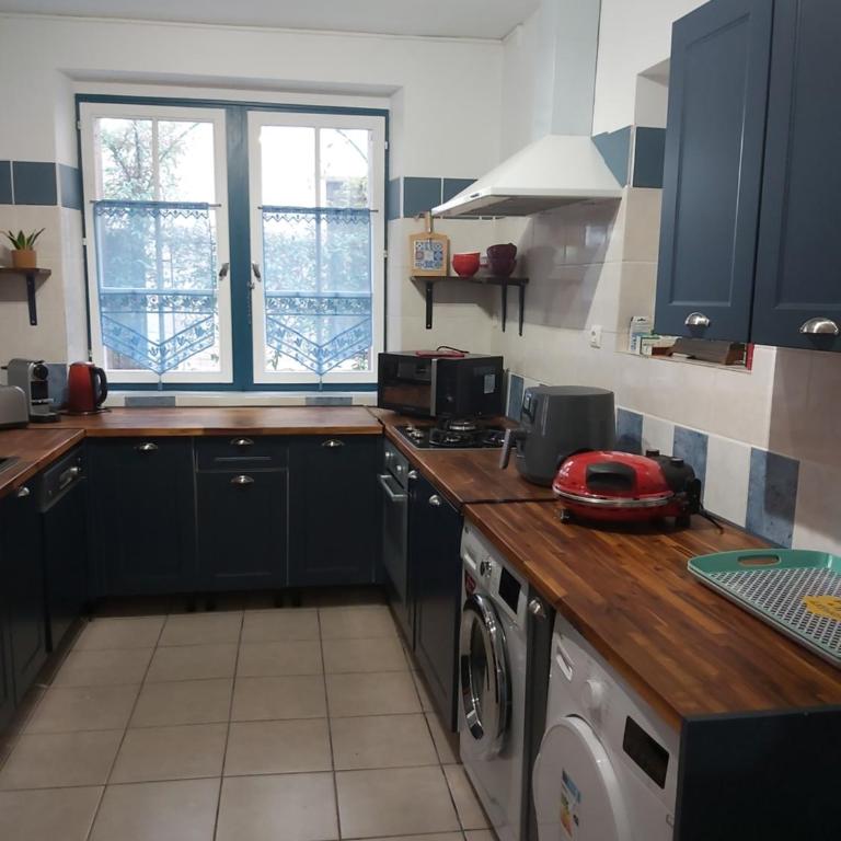 Gîte familial au cœur de Saint-Aignan séjour idéal 3 nuits à 5 min du Zoo de Beauval - Townhouse mit 3 Schlafzimmern - 13