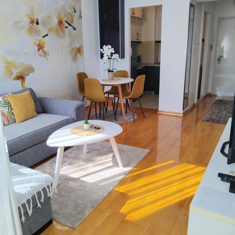 Orchis - One-Bedroom Apartment - 1