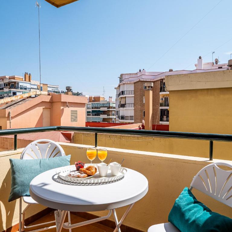SUNSET MALAGA - Malagueta Deluxe - Two-Bedroom Apartment - 3