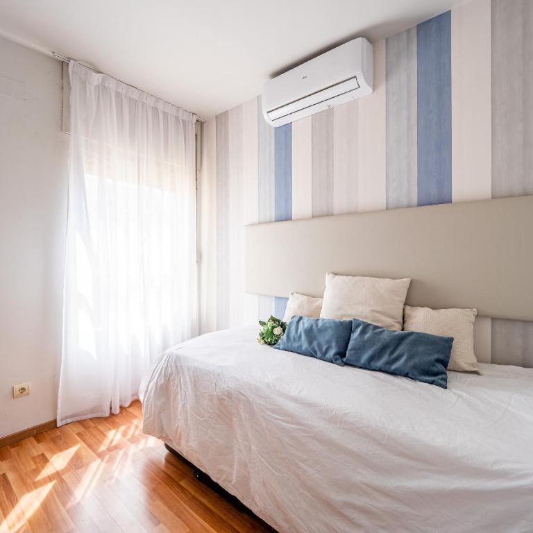 SUNSET MALAGA - Malagueta Deluxe - Two-Bedroom Apartment - 7