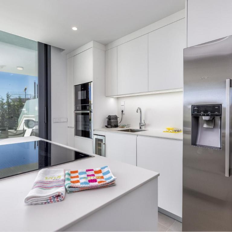 ViVi Homes - Cameron Pool, Patio, Garden & Beach - Apartment - Ground Floor - 16