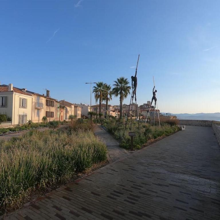 Adorable studio vieil Antibes - Monolocale - 26