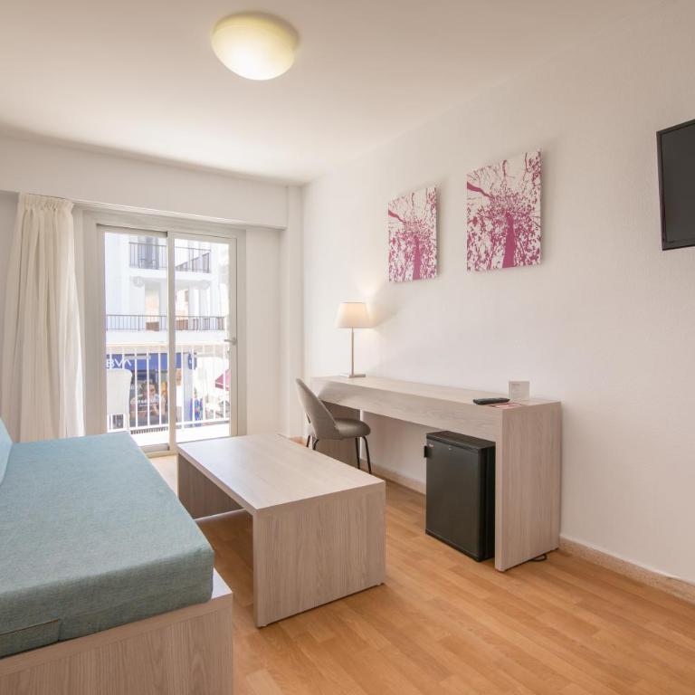 JS Sol de Can Picafort - Adults Only - Double Room with Living Room and Balcony - 8