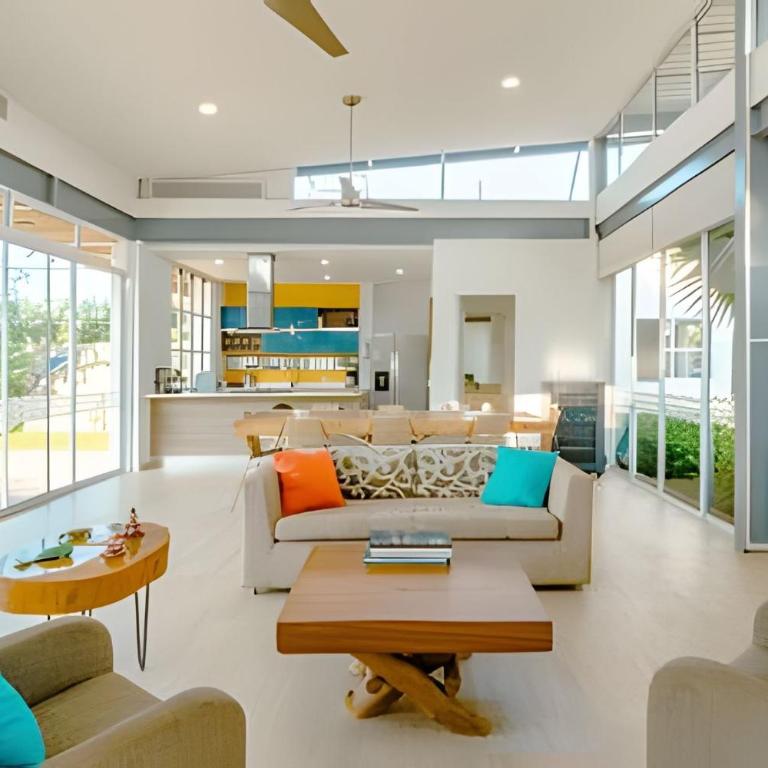 Modern & fresh | Villa Arroyito w/Pool & Barbecue - Villa - 2