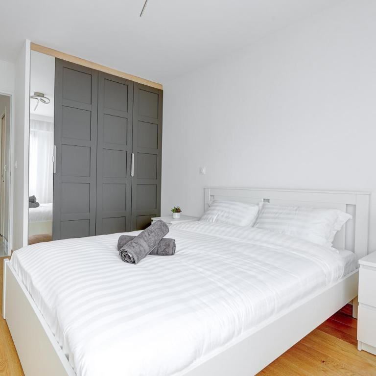 Suite au Cœur de Paris, Architecturale et Élégante - Appartement 3 Chambres - 4