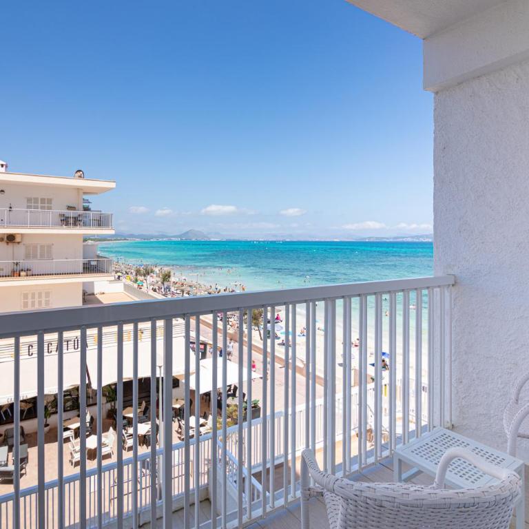 JS Miramar - Single Room with Balcony and Side Sea View - 1
