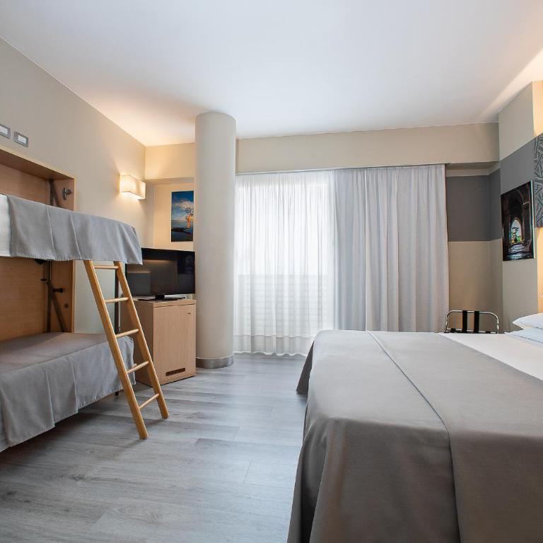 Hotel Rosanna 3 Stelle Superior - Camera Quadrupla - 4