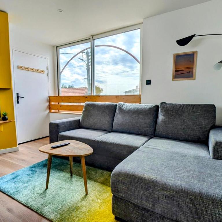 Suites Kerlarros Clim et Parking face Gare et Port - Appartement 2 Chambres Deluxe - 7