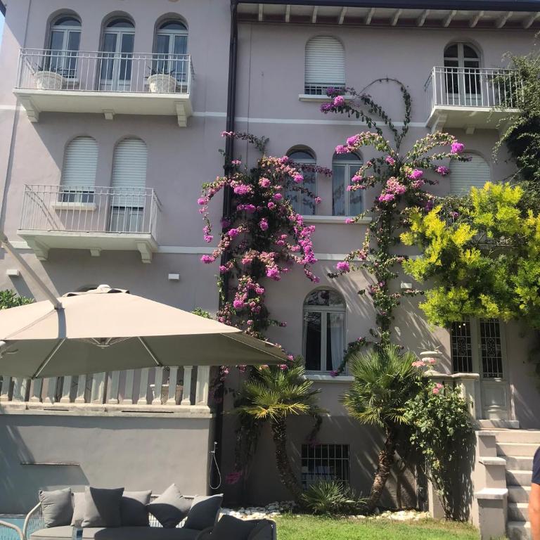 Villa Lucia mit Pool in Gardone Riviera, Gardasee - Villa Deluxe - 1