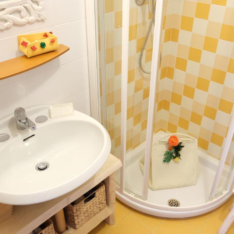 Residence Fontanazzo - Appartamento con 1 Camera da Letto, Balcone e Vista Montagna - 17