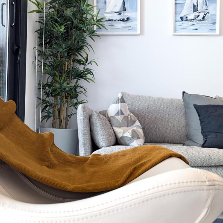 SUNSET WAVES sweet apartment - Two-Bedroom Apartment - 6
