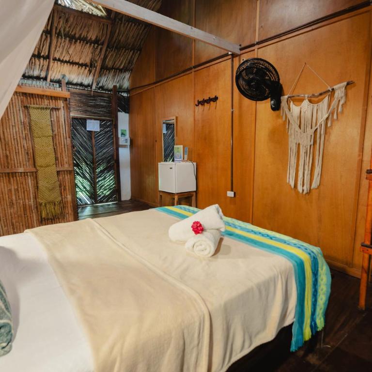 Finca Escondida - Standard Double Room with Fan - 4