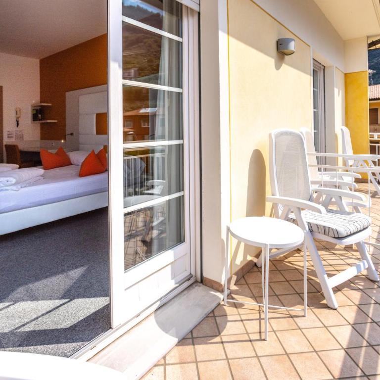 Hotel Augusta - Camera Matrimoniale/Doppia con Letti Singoli con Balcone - 13