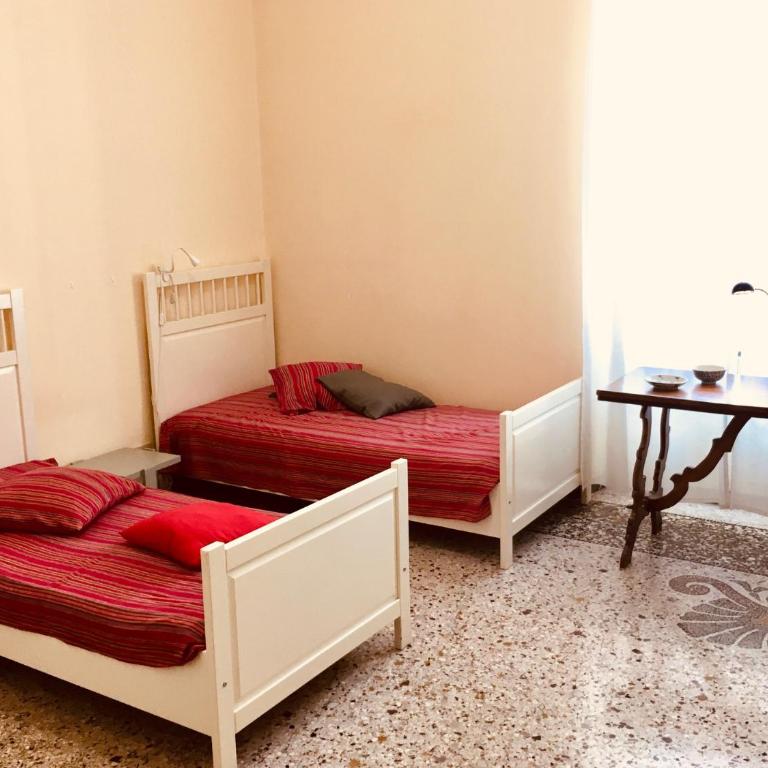 Al Carmine - ampio e luminoso - Appartamento con 2 Camere da Letto - 8