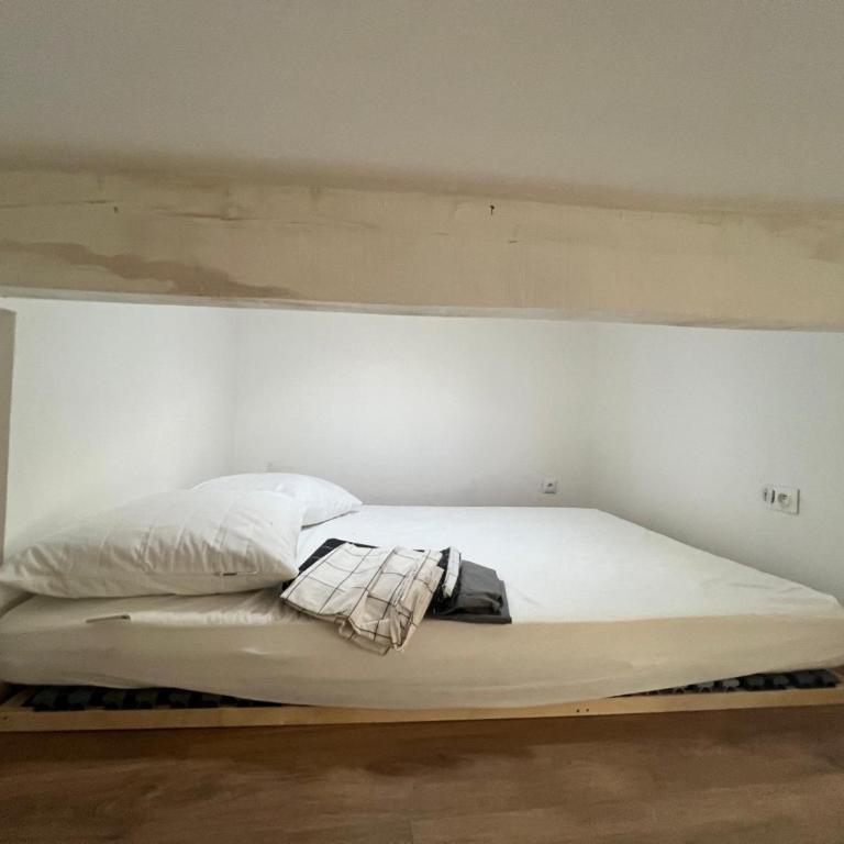 Studio mezzanine centre-ville #12 - Apartamento de 1 dormitorio - 4